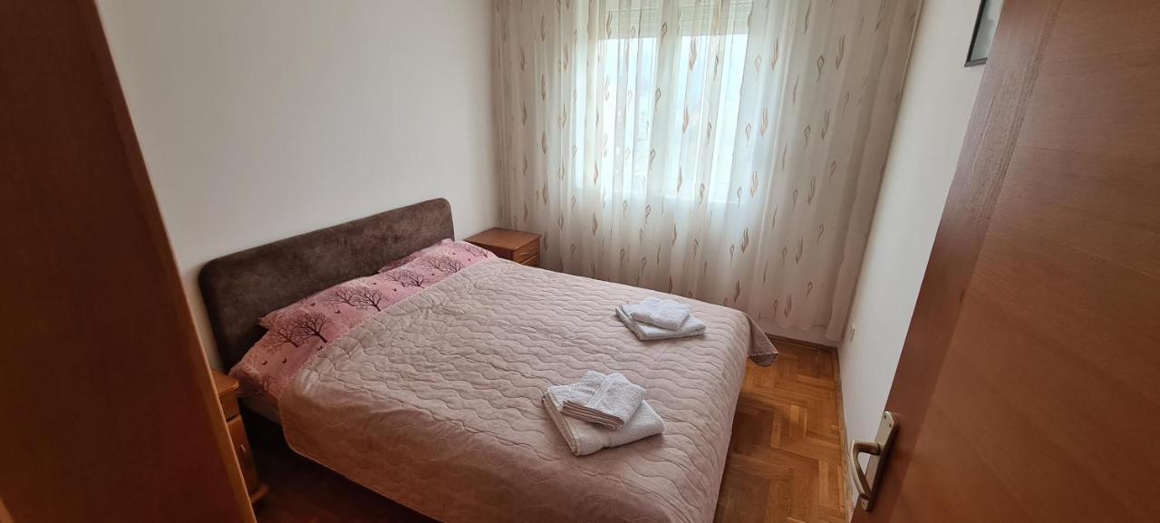 Apartman Velimir Stari Aerodrom Подгорица Экстерьер фото